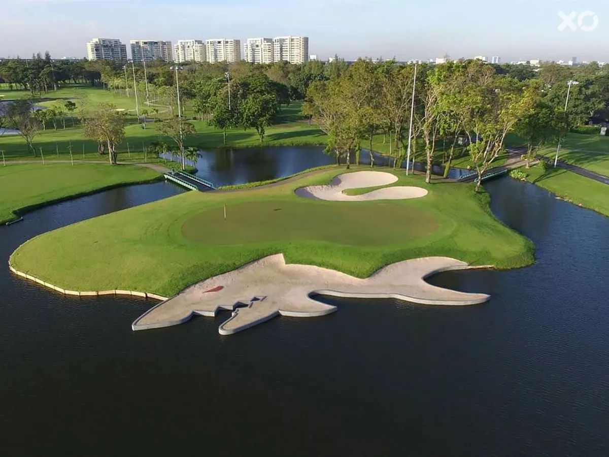 Eastin Thana City Golf Resort