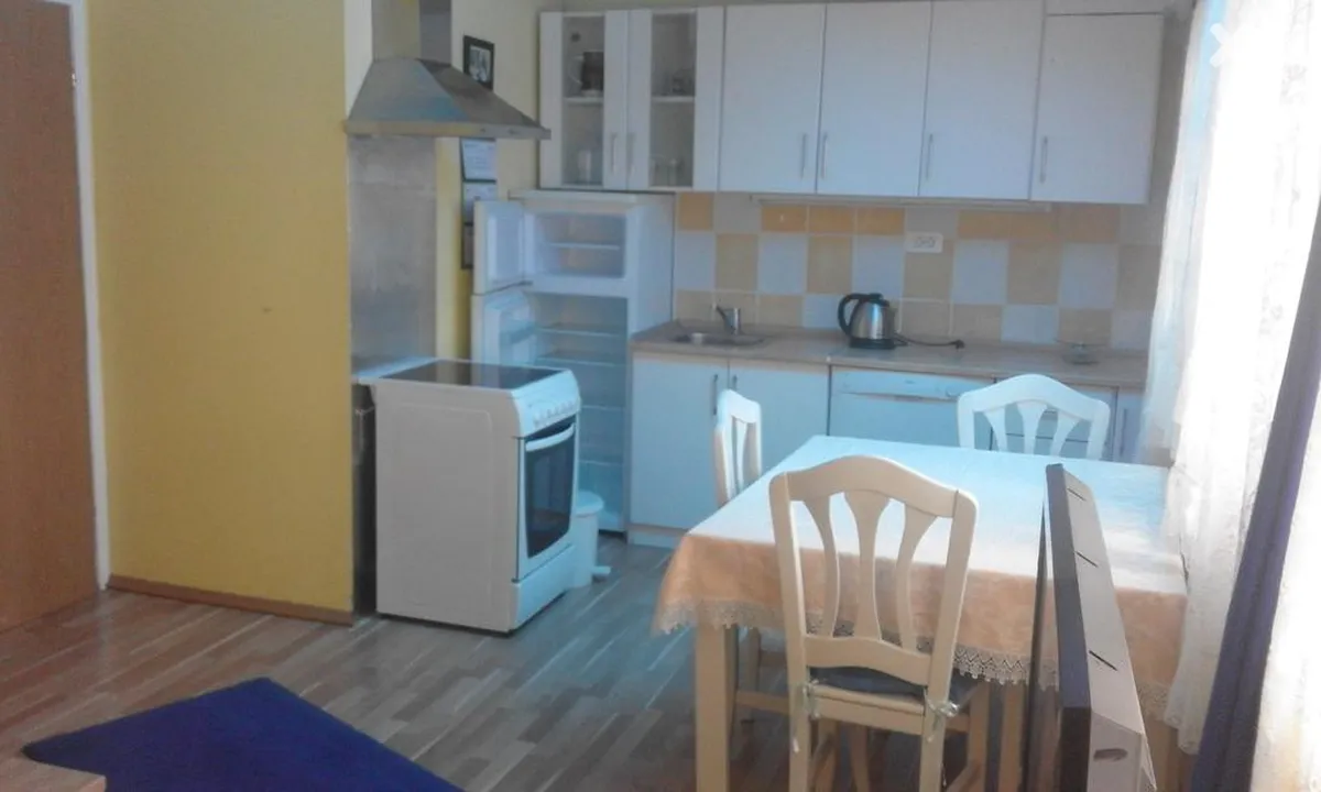 Holiday Home & Apartments Micanovic