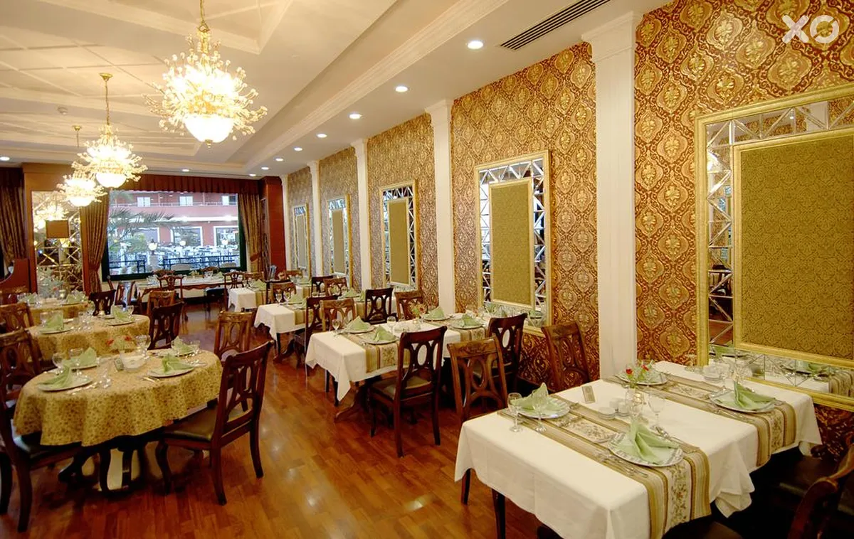 Delphin Palace