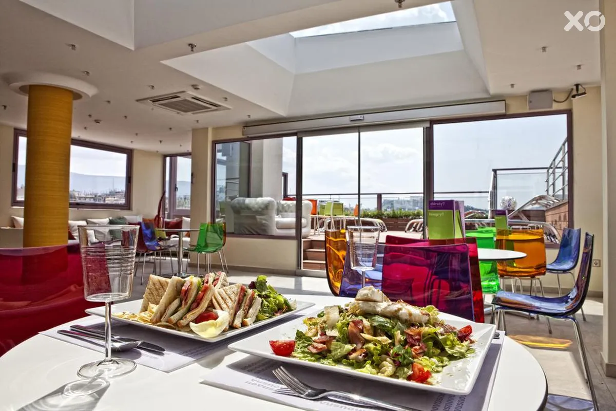 Novus City Hotel