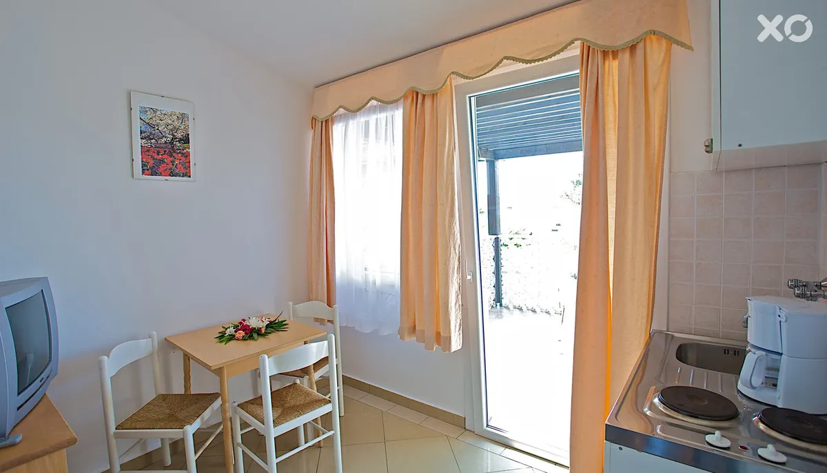 Kazela Apartments