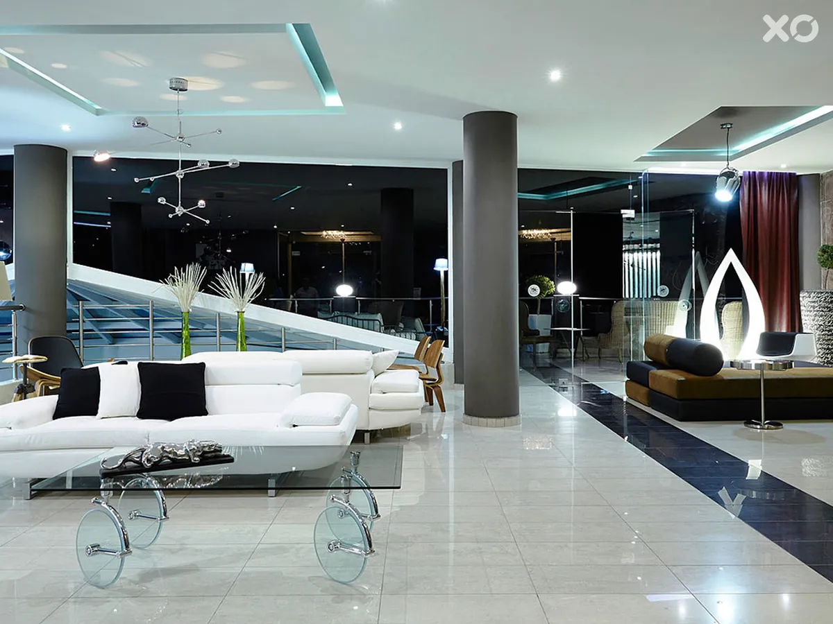 Blue Dream Palace