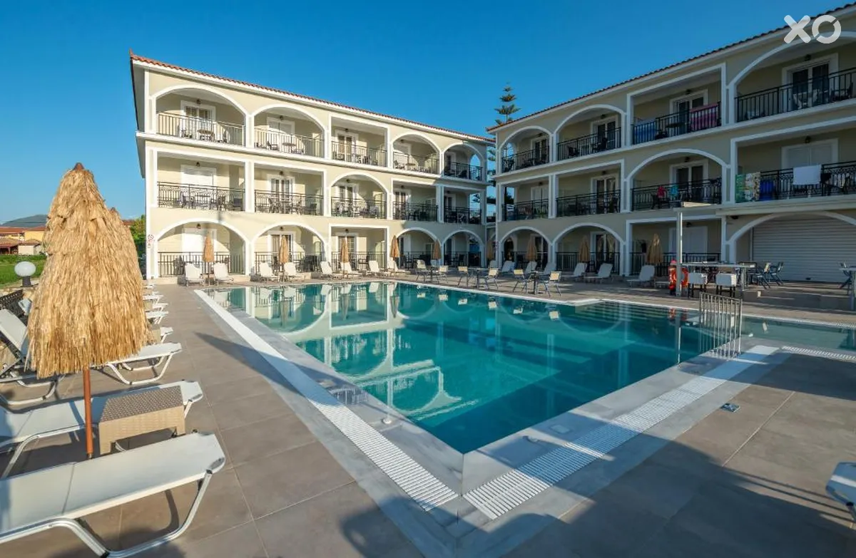Athina Apartments