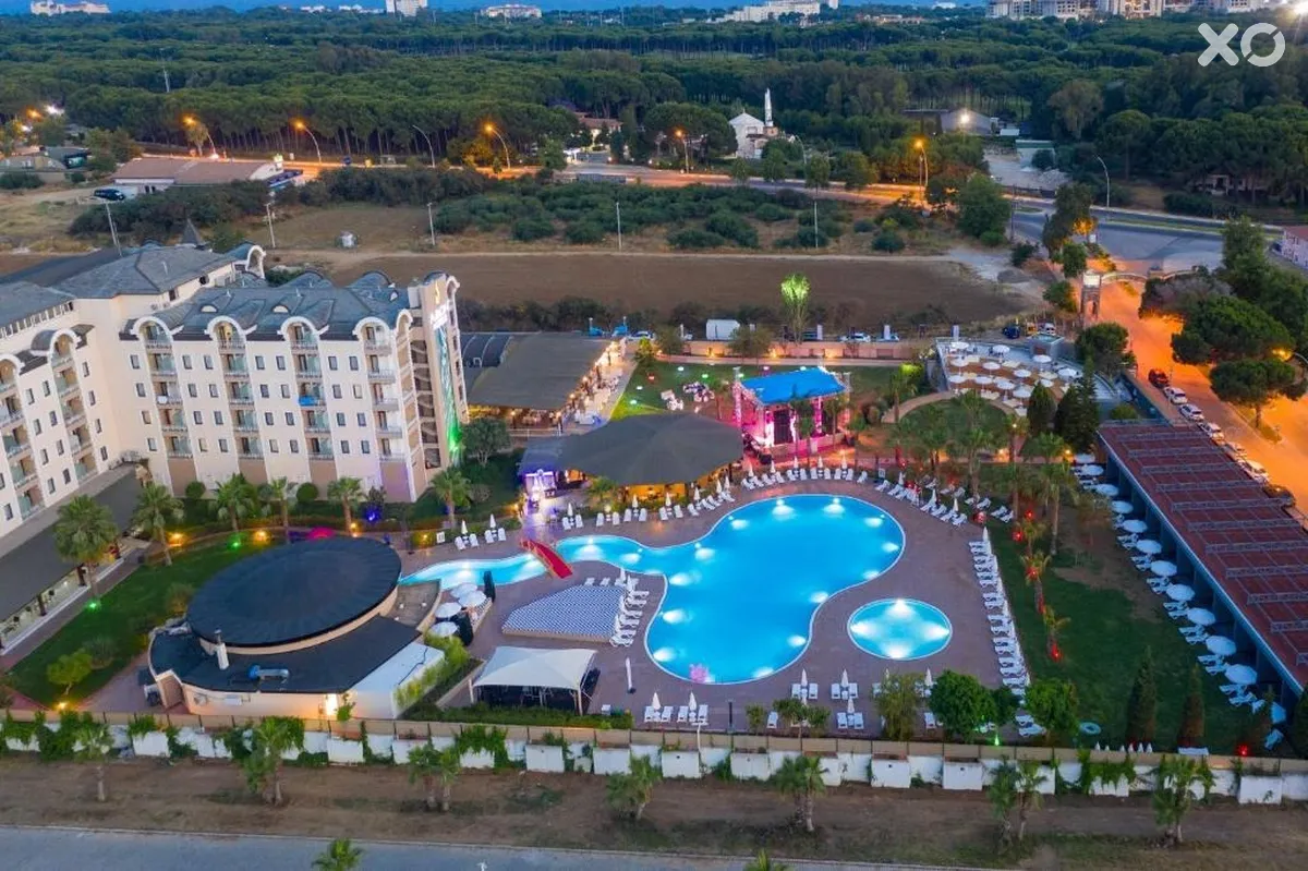 Amon Hotels