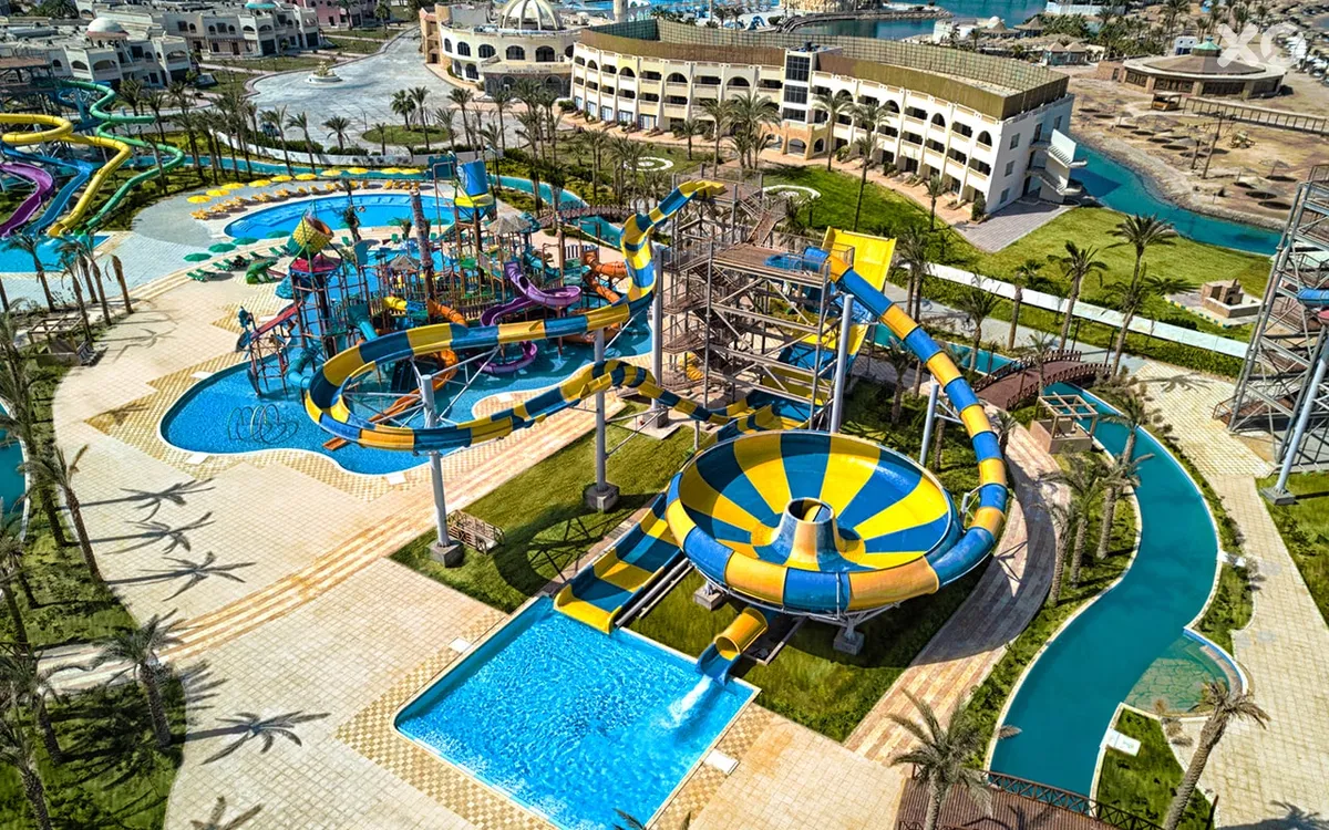 Golden 5 Emerald Hotel & Aqua Park