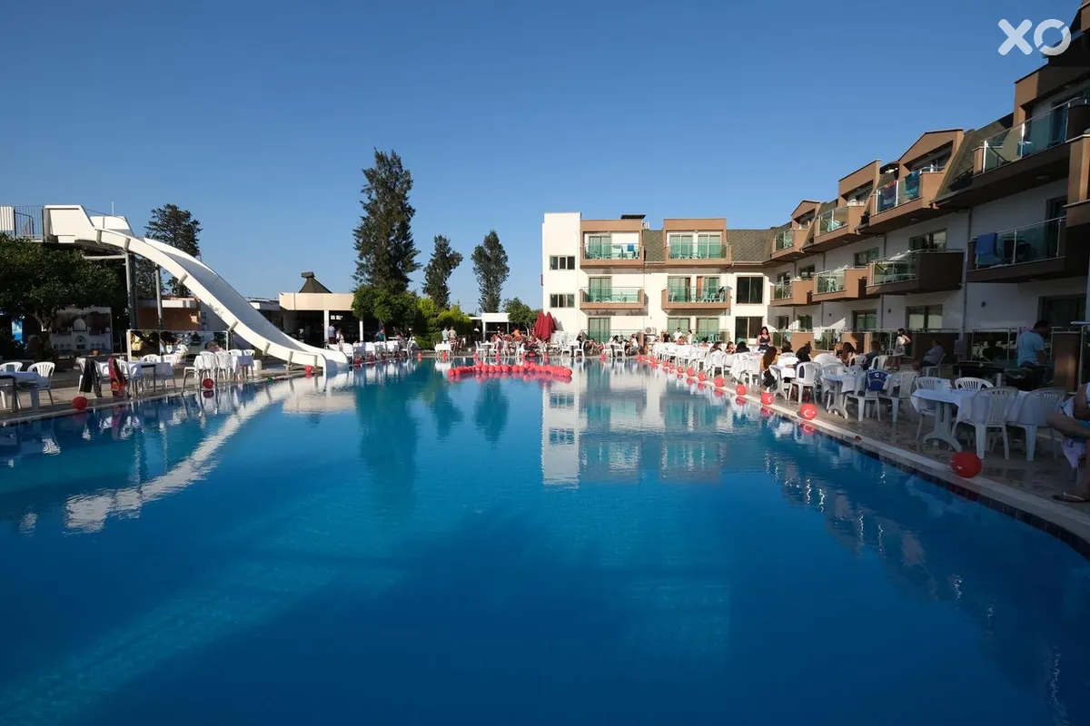 Omorfi Garden Resort