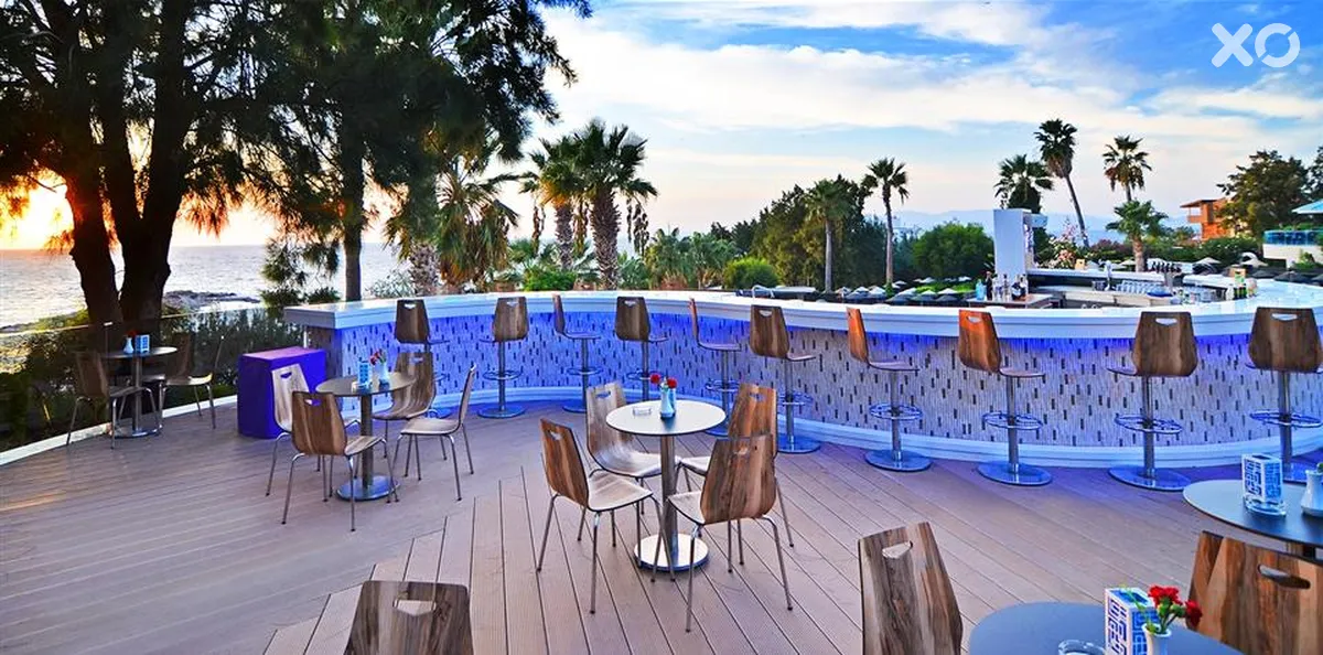 The Grand Blue Sky International Hotel
