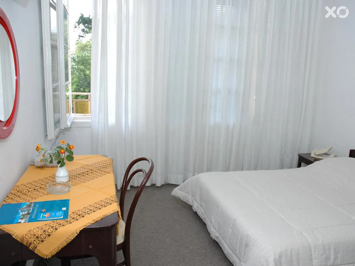 Mimoza Hotel