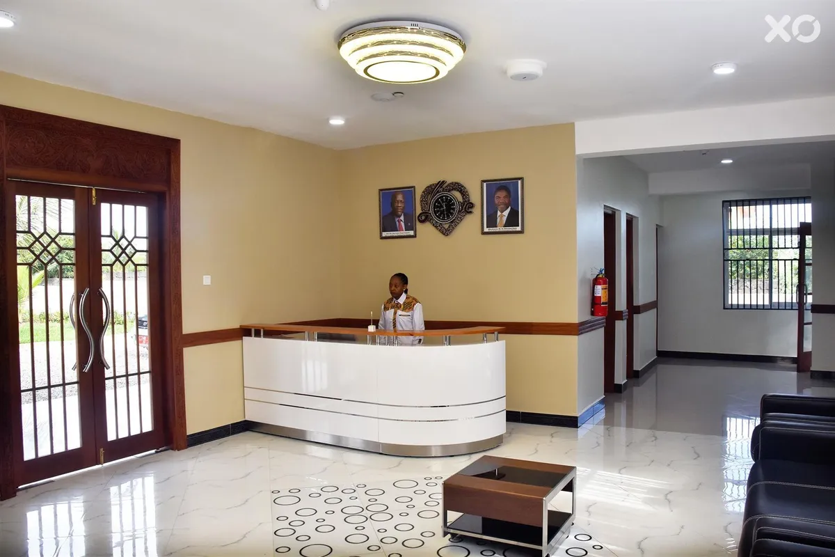 Sea Crest Hotel