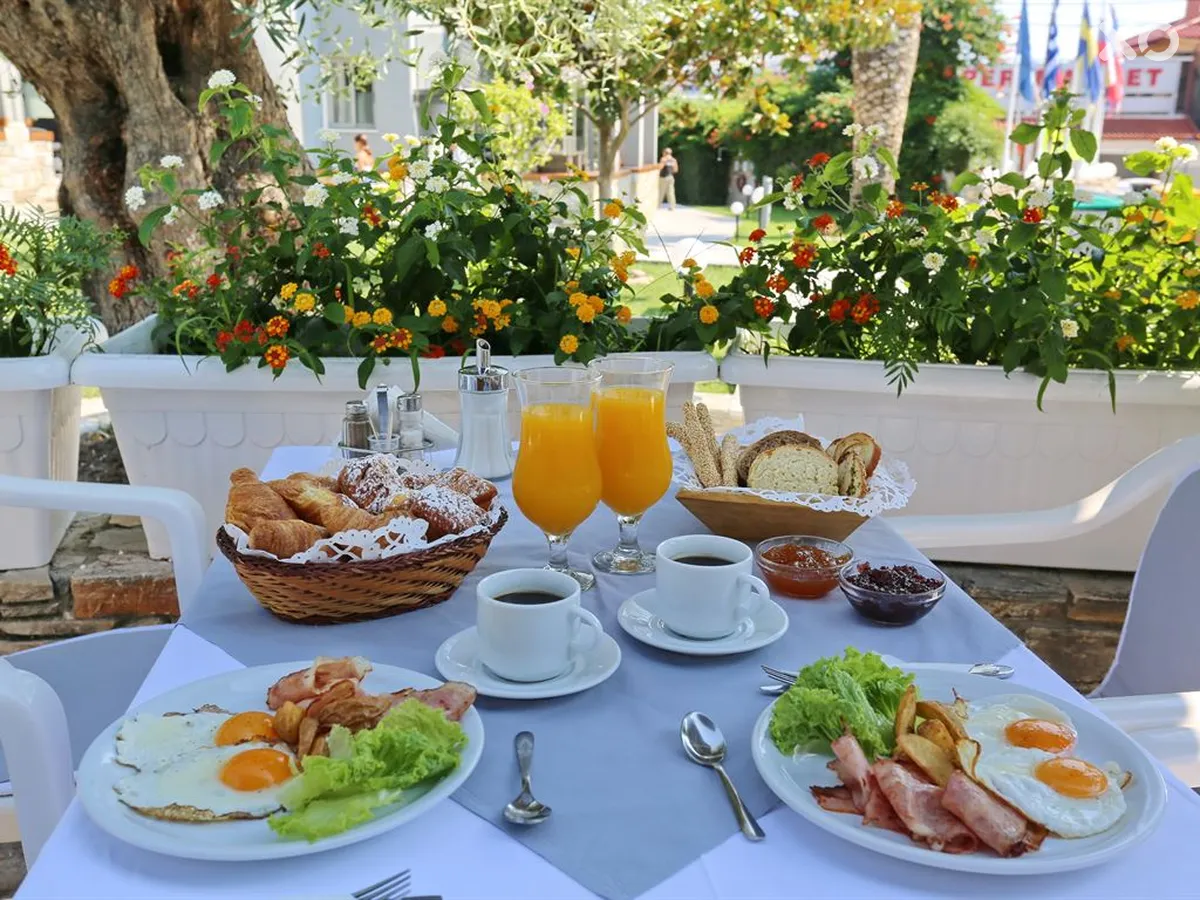 Dionysos Inn Hotel