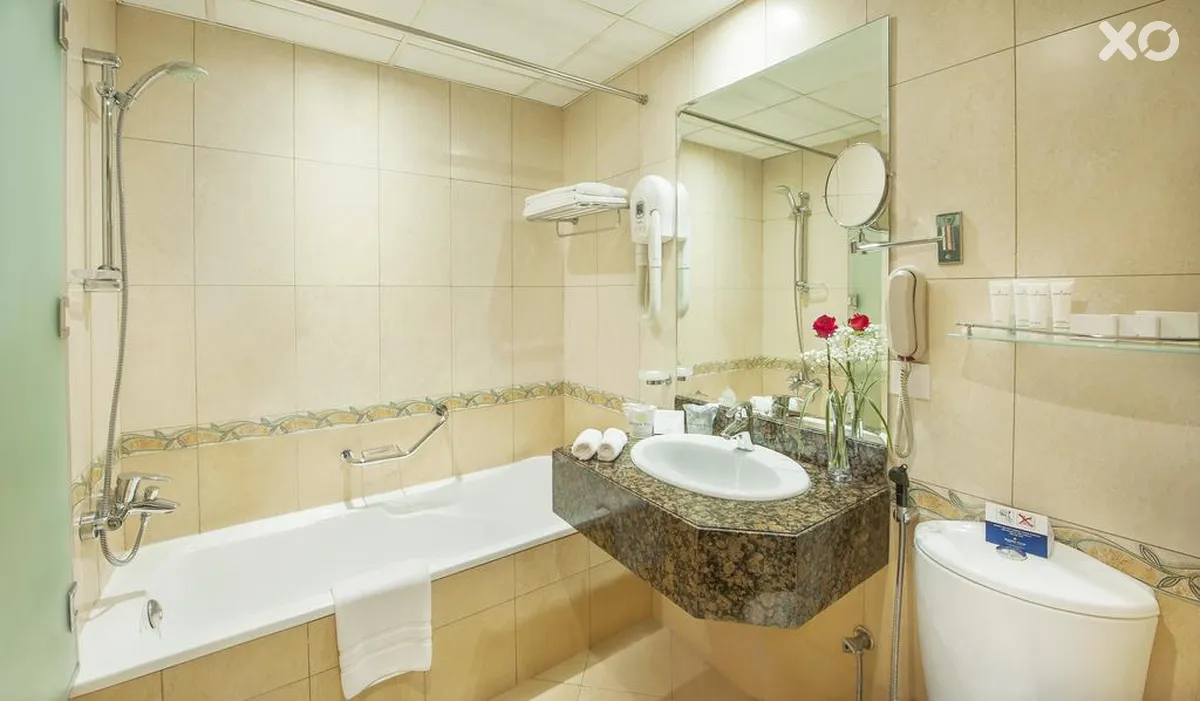 Golden Tulip Sharjah