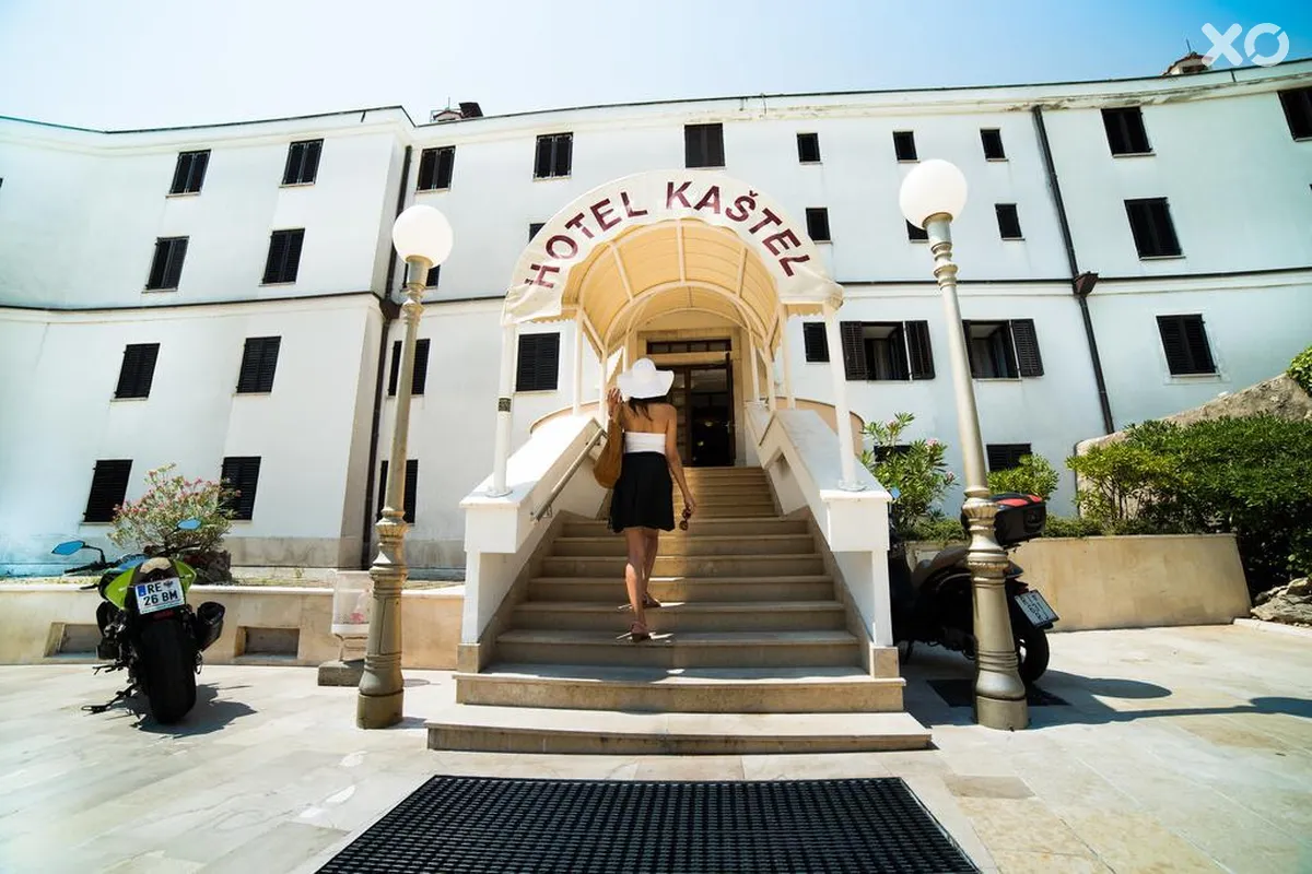 Kastel Hotel