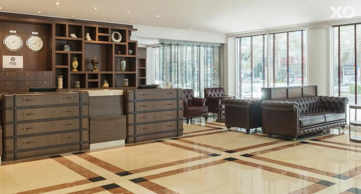 Majestic Premier Hotel