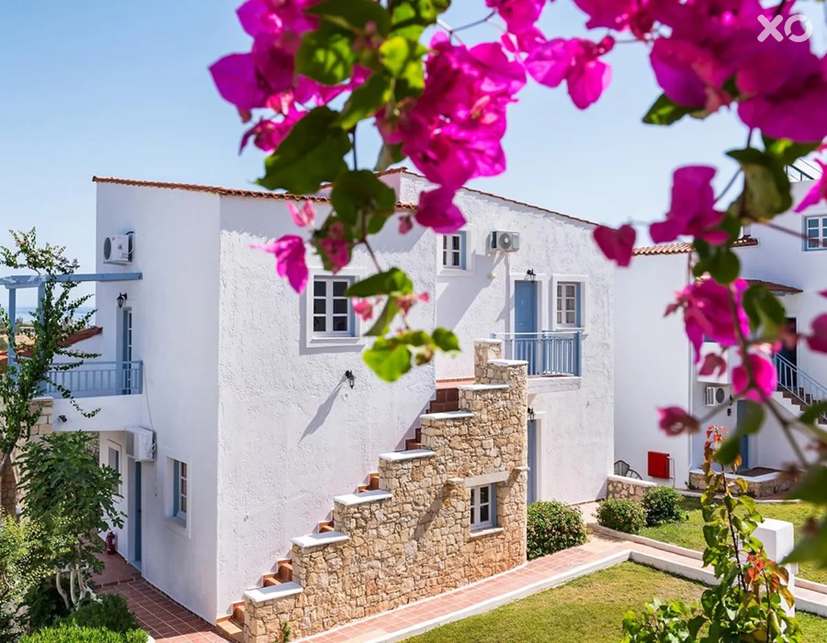Porto Village