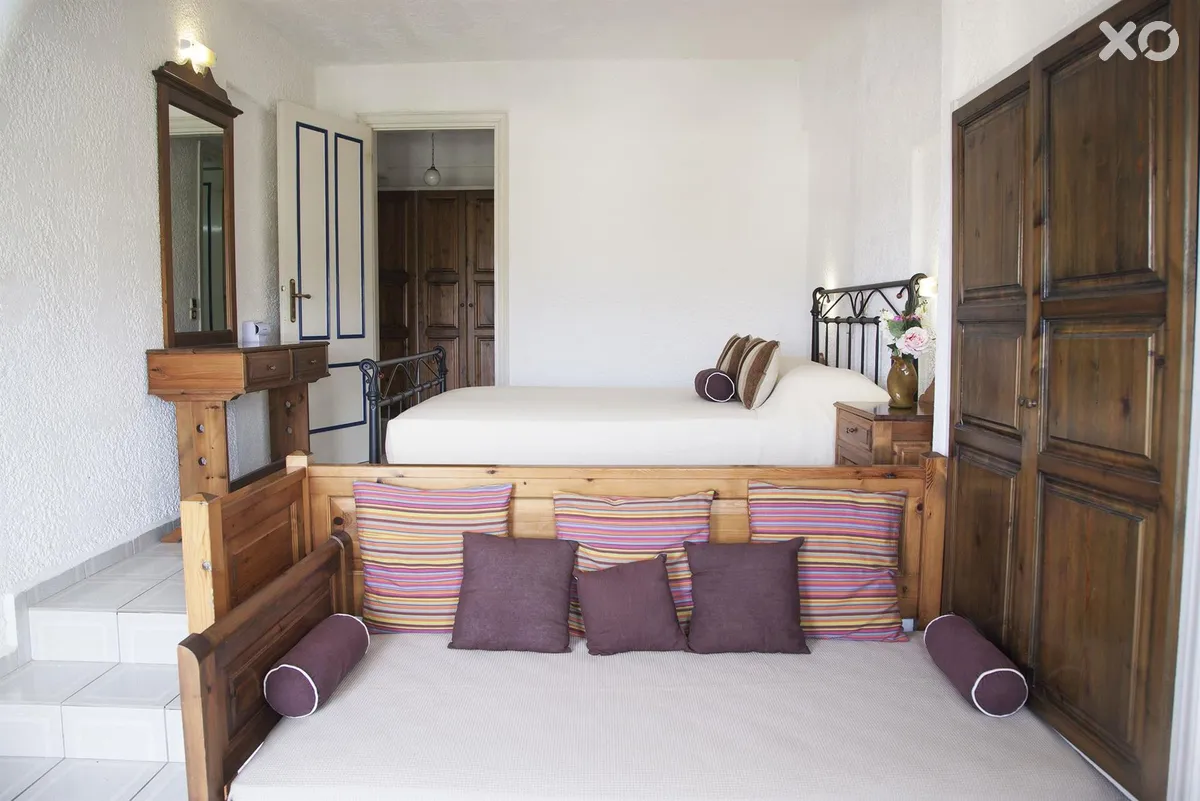 Elpida Hotel & Apartments