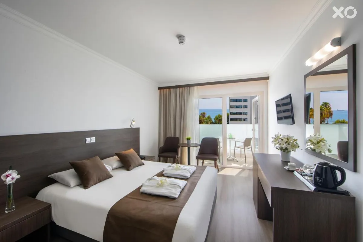 Kapetanios Limassol Hotel