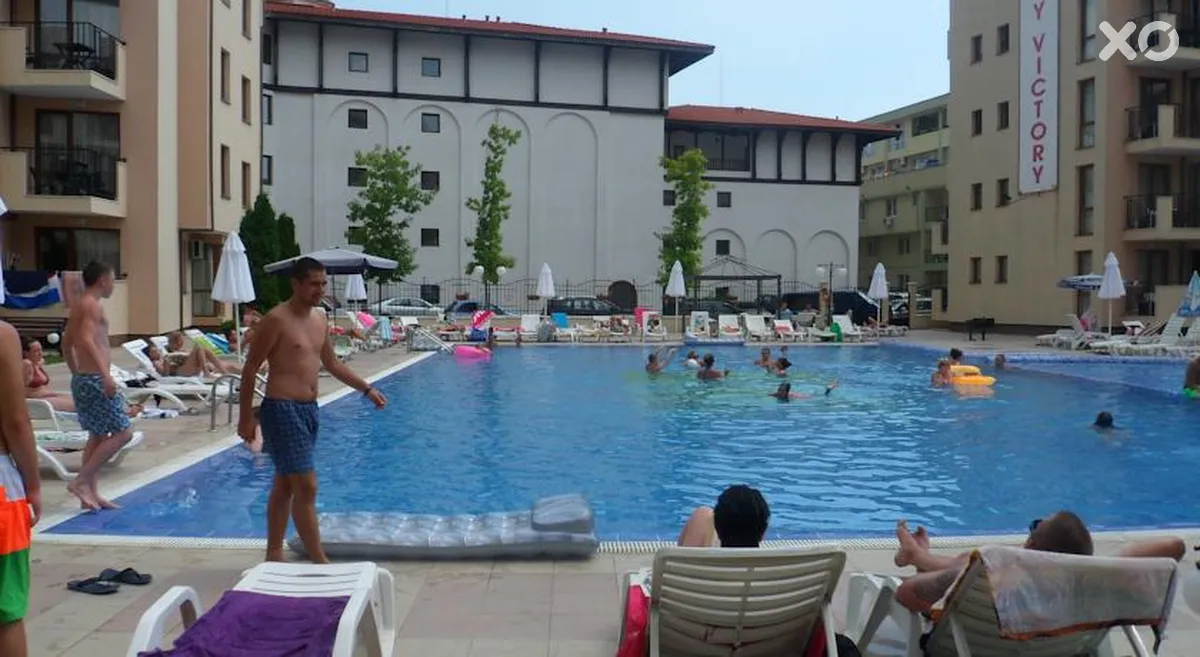 Sunny Victory Apartments