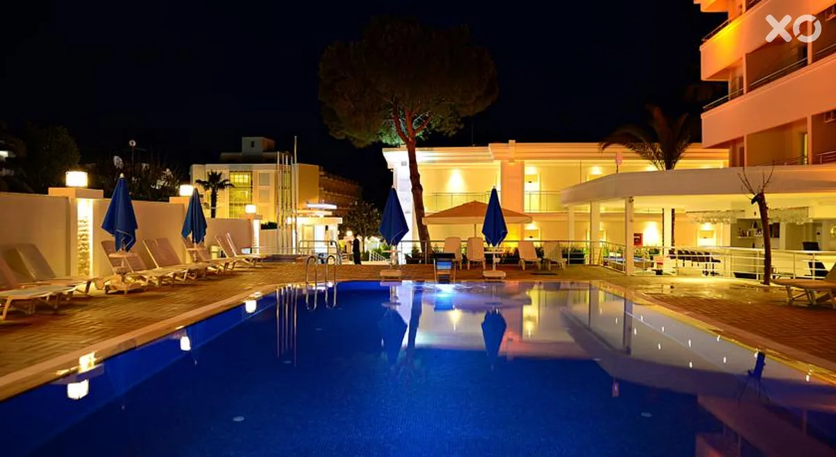 Banu Hotel Luxury