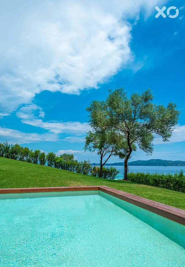 Avaton Luxury Villas Resort