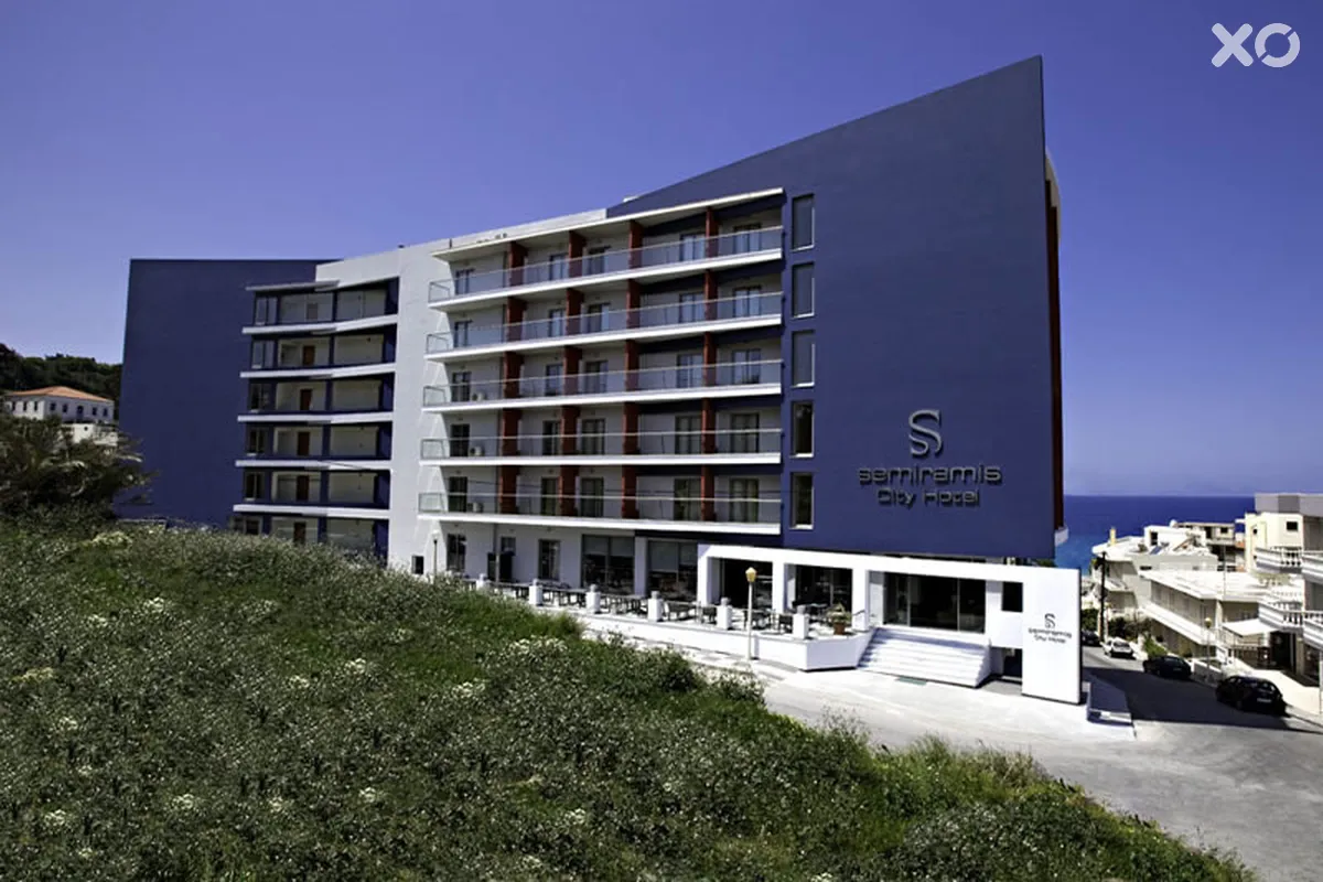 Smartline Semiramis City Hotel