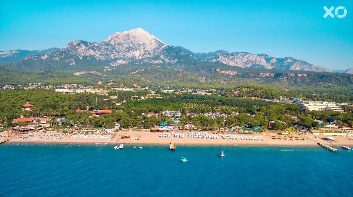 Pirate's Beach Club