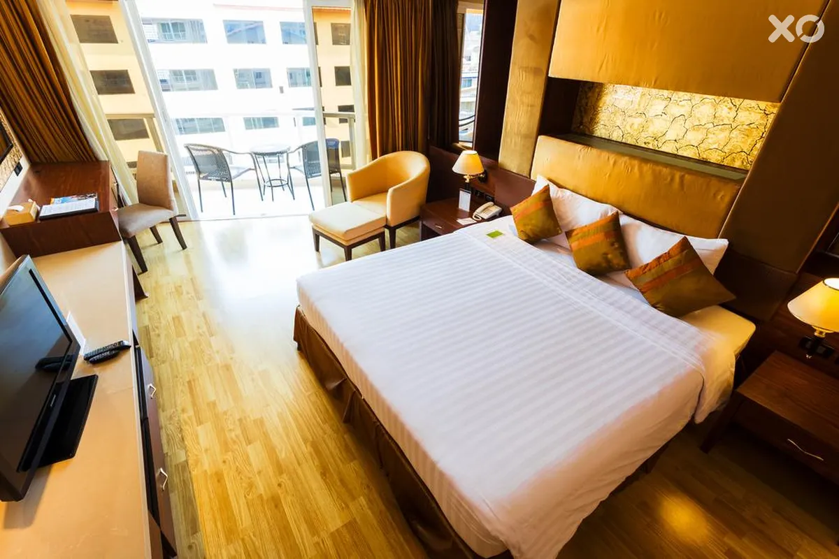 Nova Gold Hotel