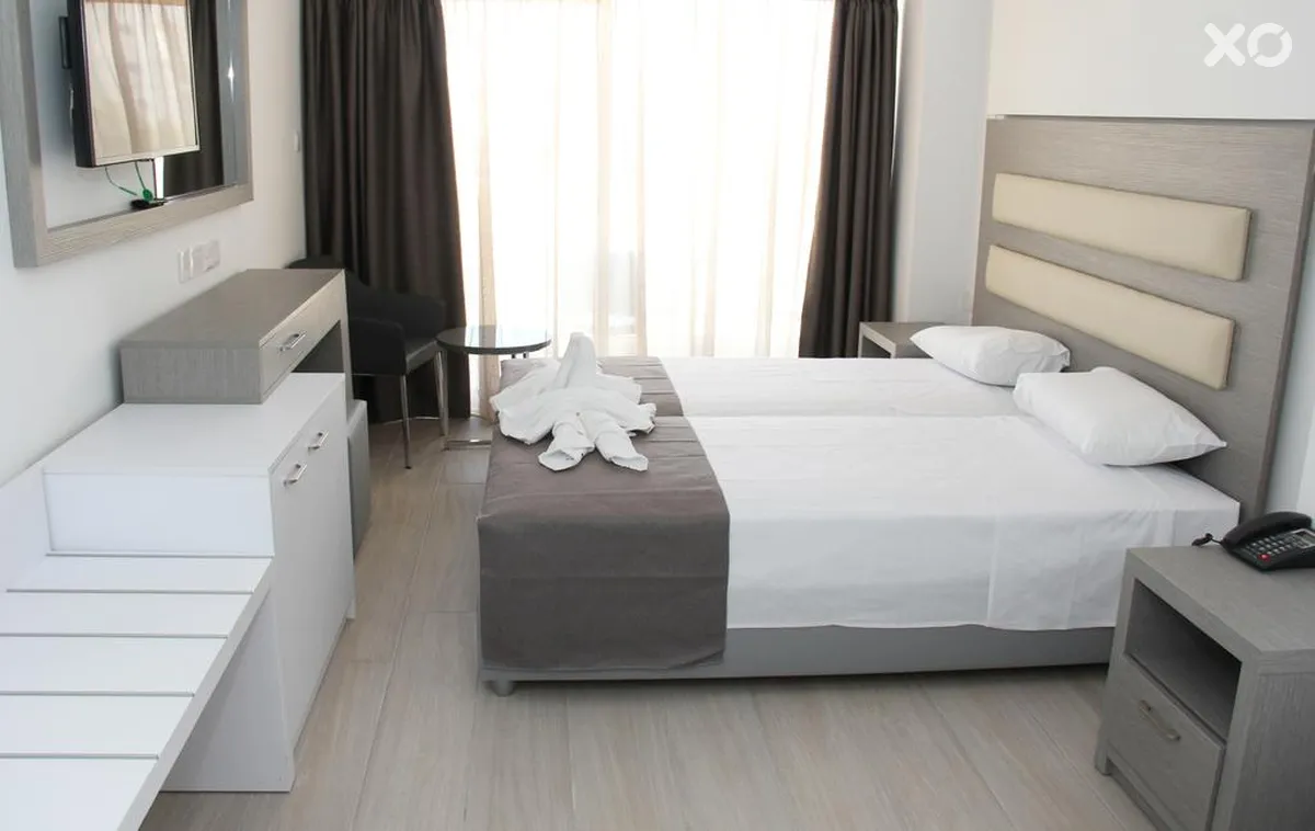Captain Pier Hotel