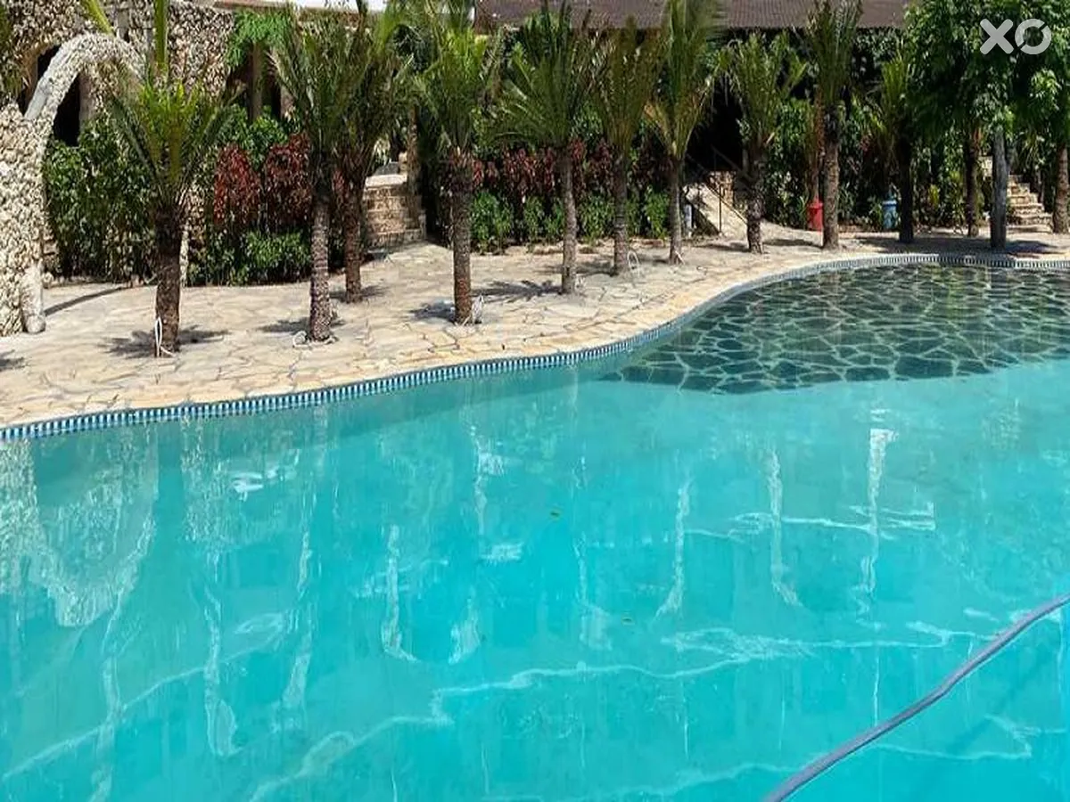 Palumbo Waves Resort
