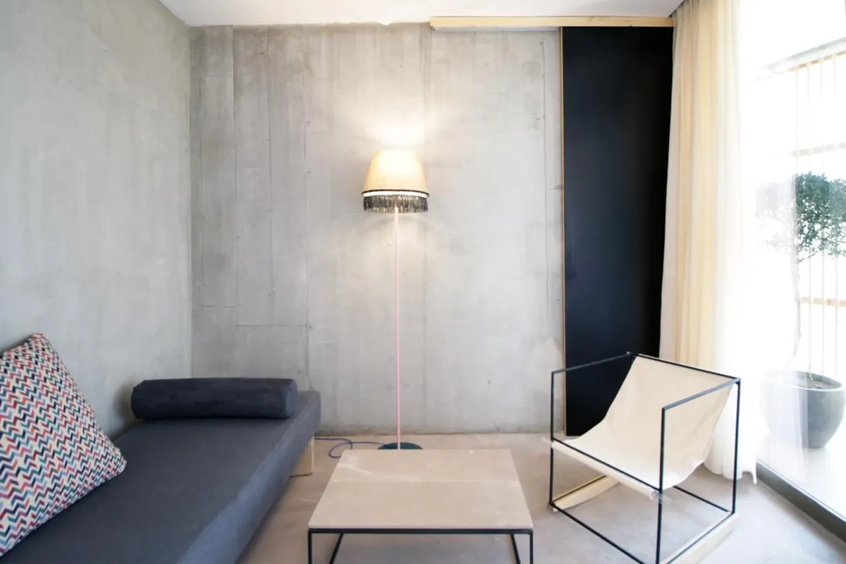 Despotiko Apartment Hotel & Suites