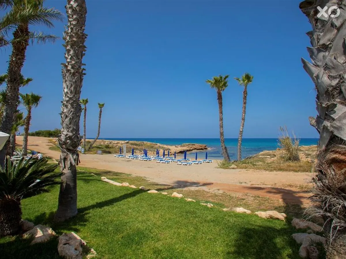 Louis Althea Beach