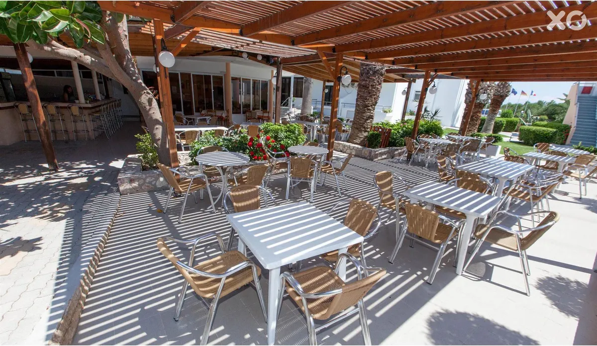 Meliton Hotel