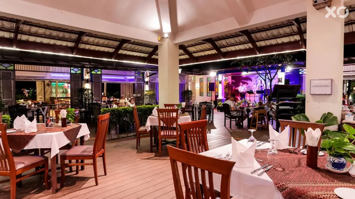 Amora Beach Resort Phuket