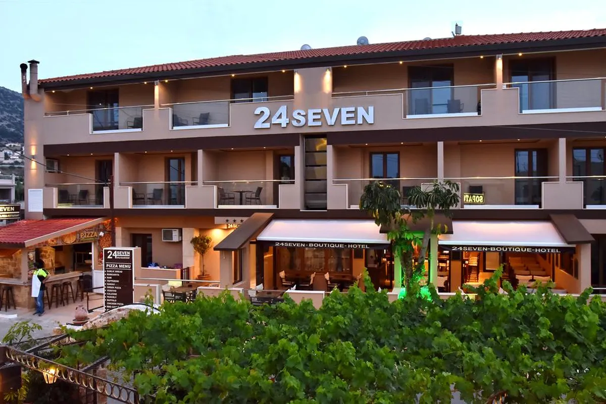 24 Seven Boutique Hotel