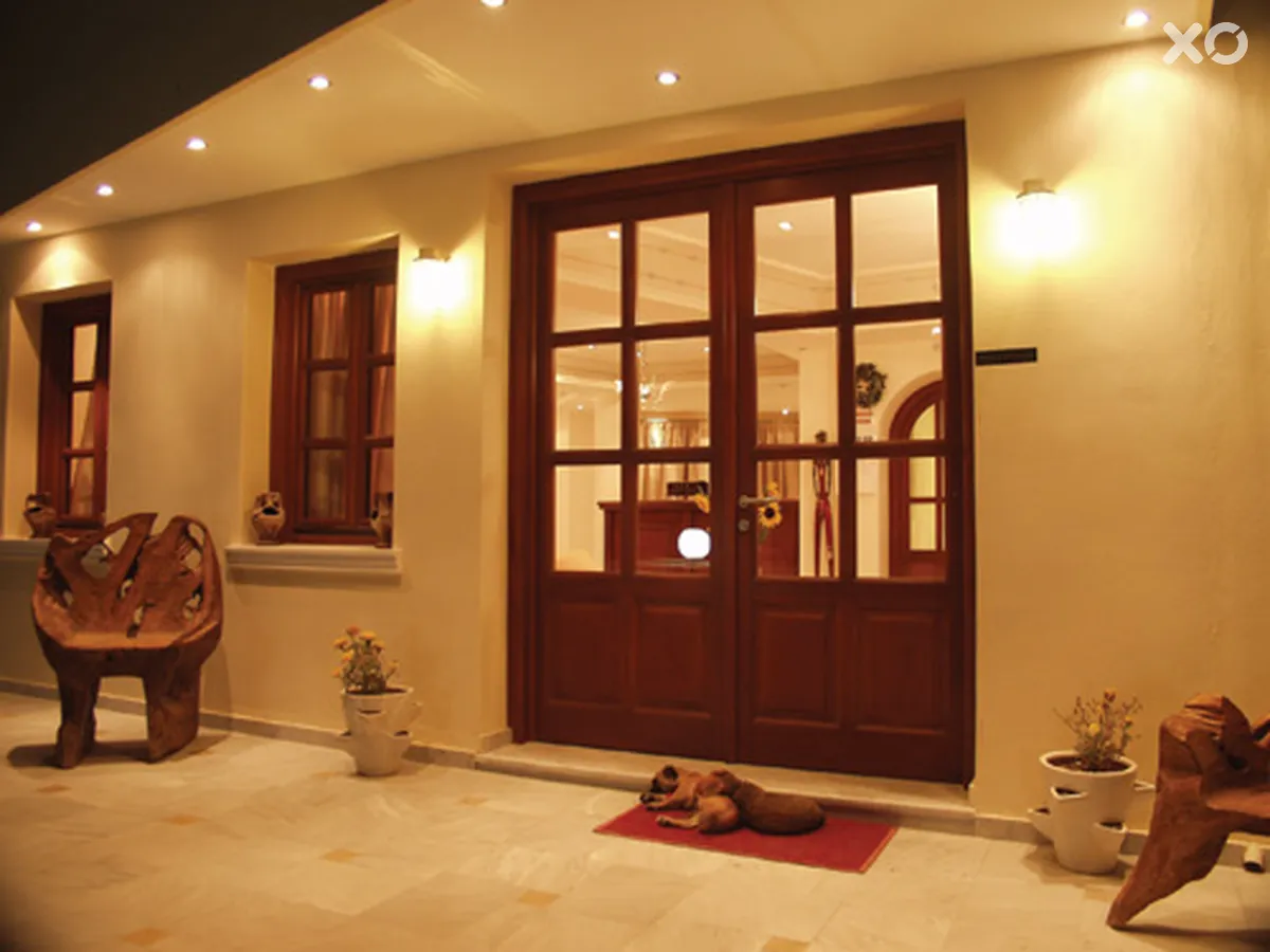 Epavlis Hotel