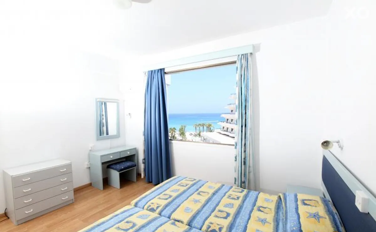 Constantinos The Great Apts