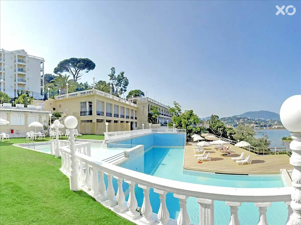 The Royal Grand Hotel