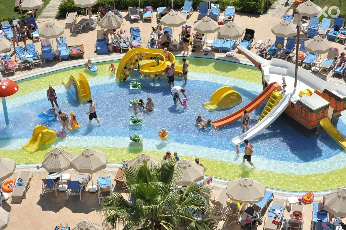 Seaden Sea World Resort & Spa