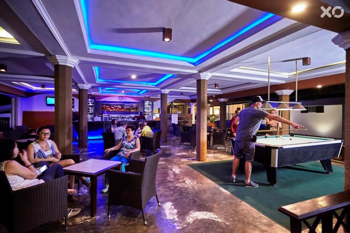 Coral Sands Hotel