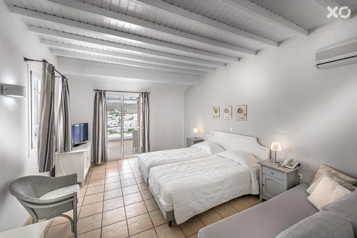 Deliades Hotel