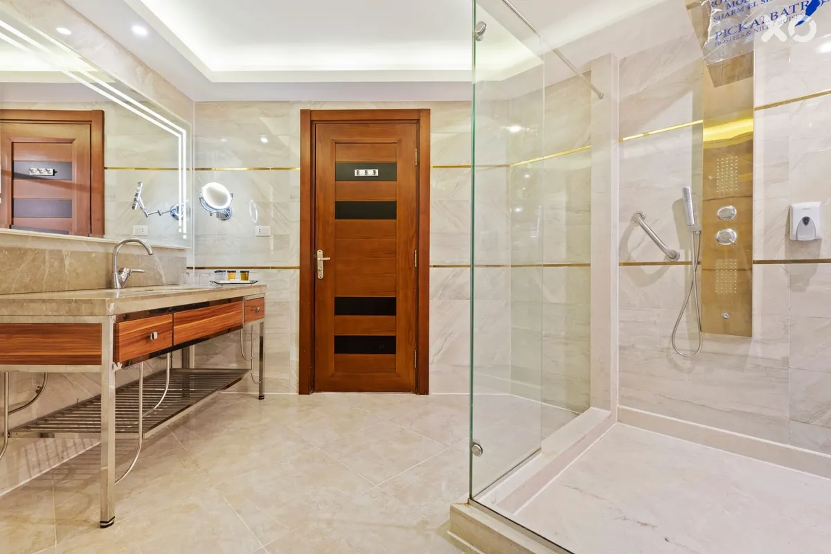 Albatros Royal Moderna Resort