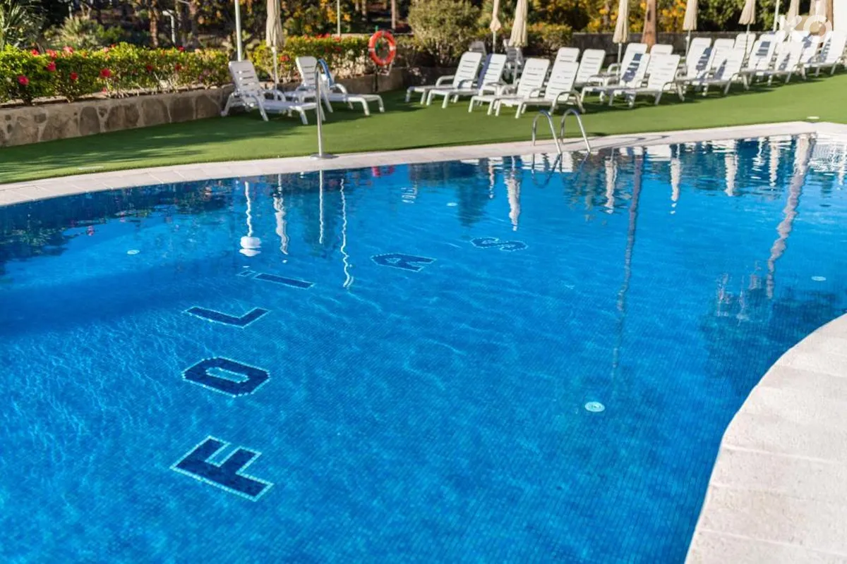 New Folias Hotel