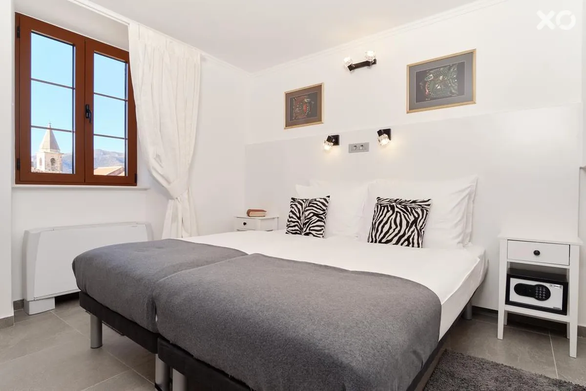 Zebra Hotel