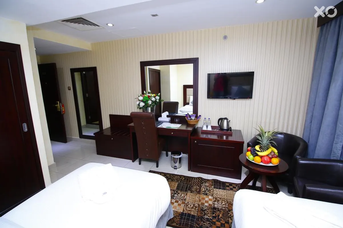 Royal Falcon Hotel
