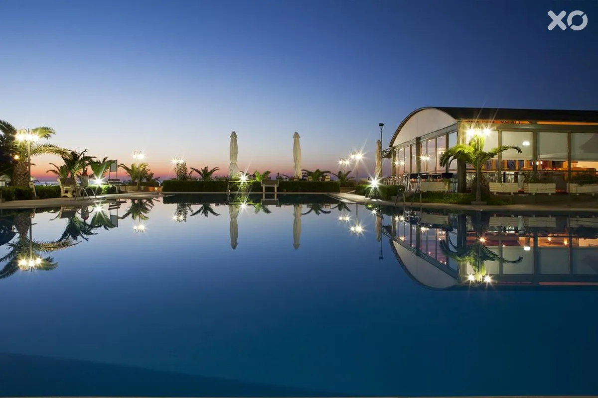 Marinos Beach Hotel