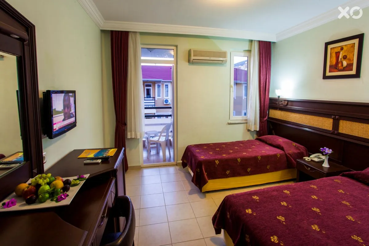Kleopatra Ada Hotel