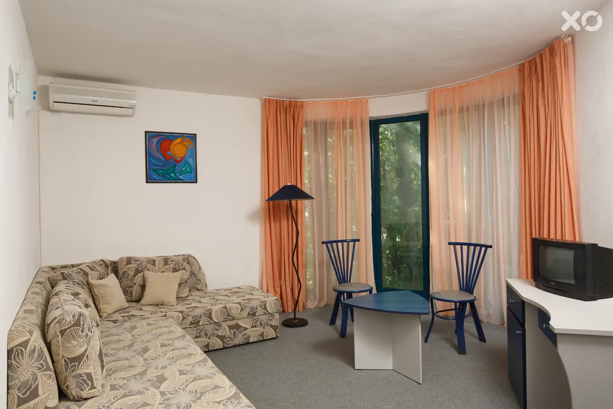 Elmar Hotel