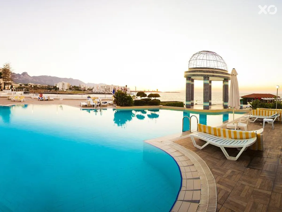 Dome Hotel