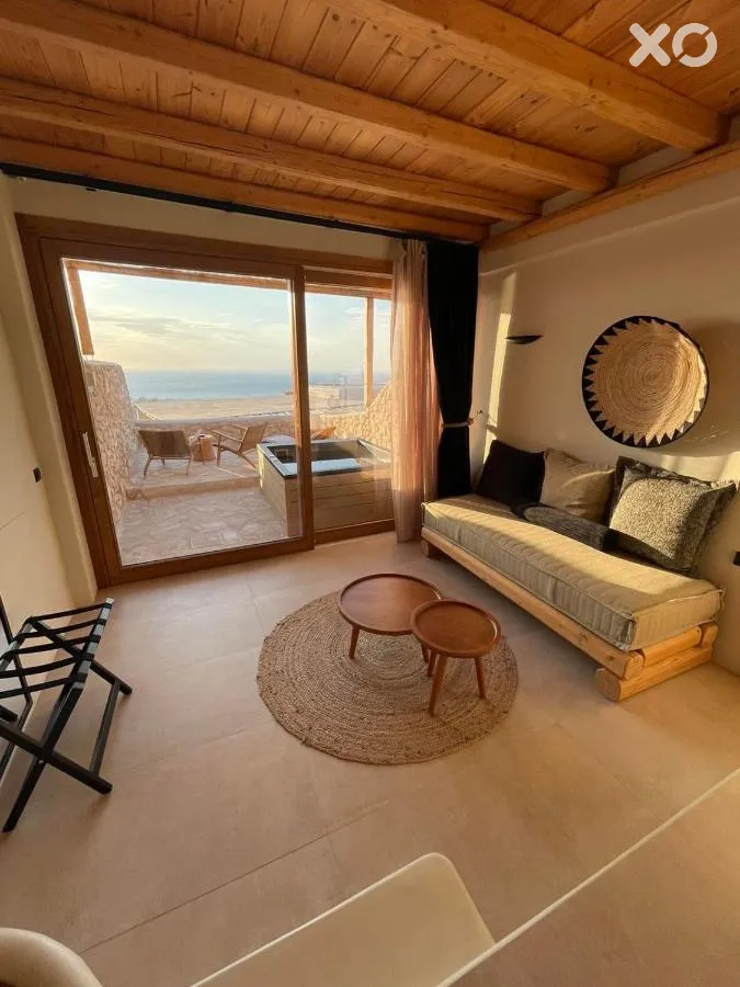 Mythic Paros