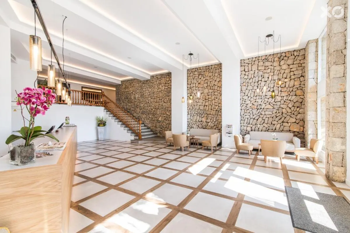Na Taconera Hotel