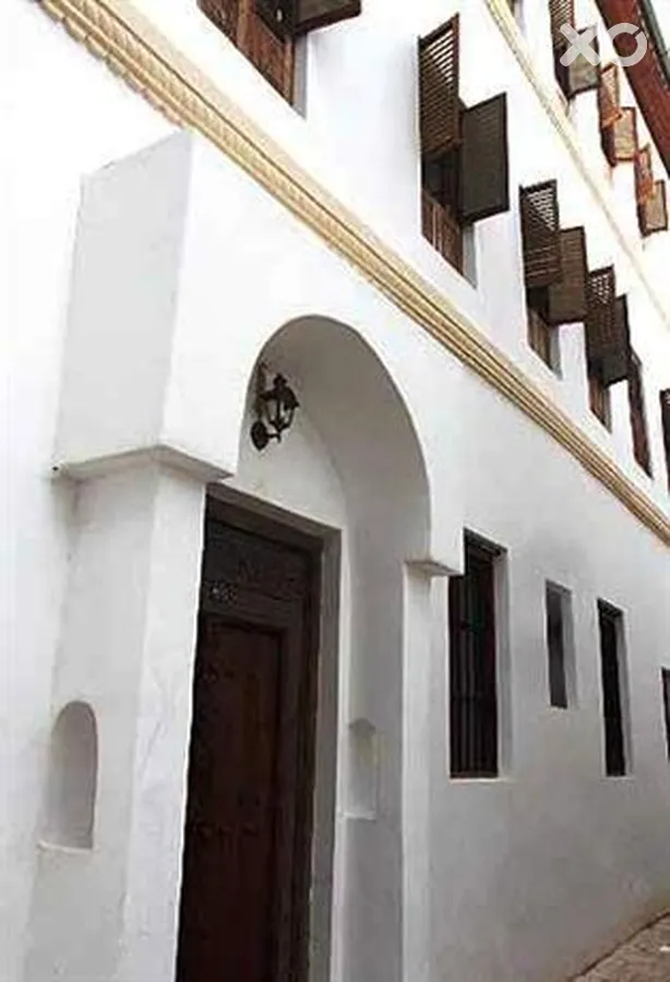 Kholle House